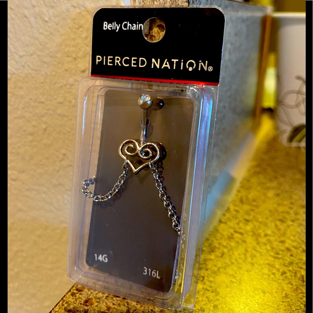 NWT! 🎉 Wrap around belly chain belly button ring